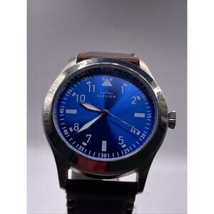 ELEVON Quartz Analog Watch Water Resistant 30m Japan Movement....NEW BATTERY